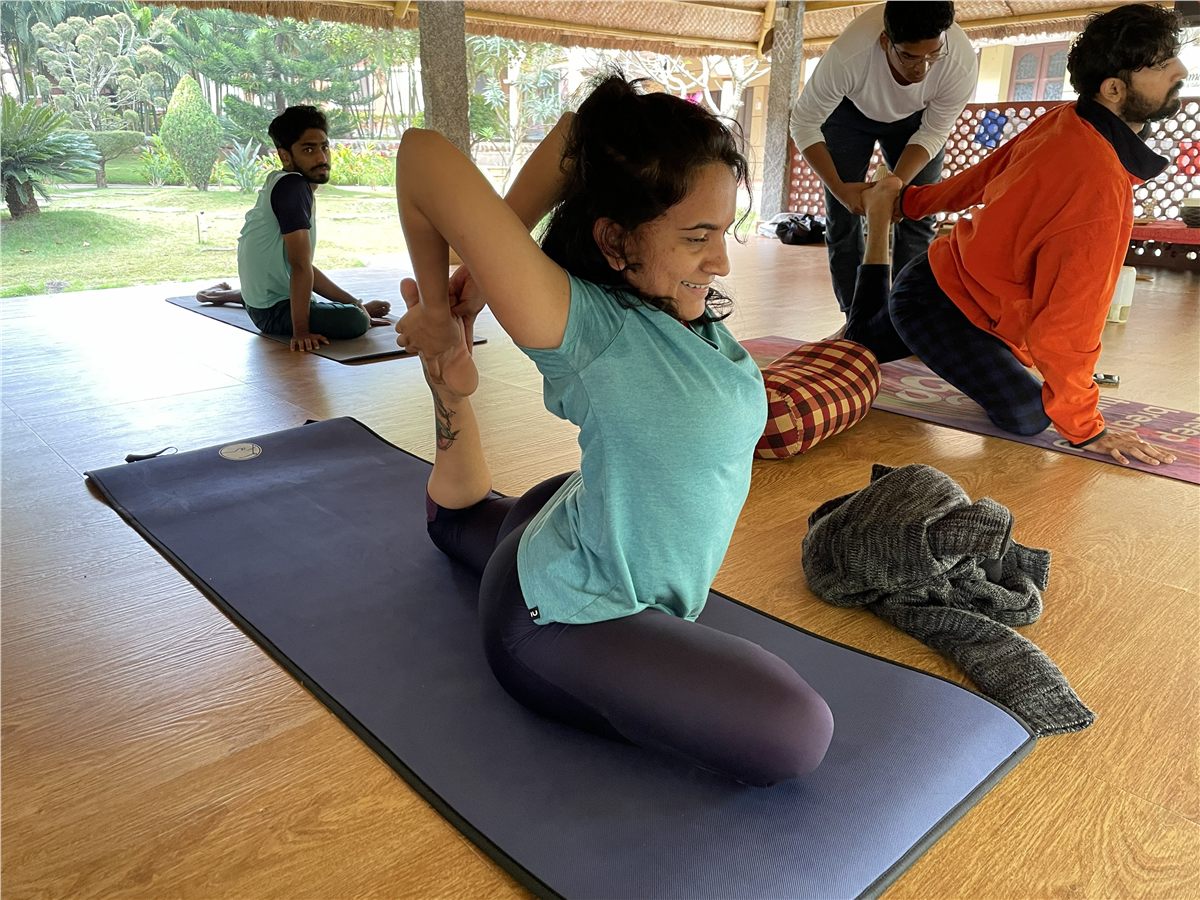 Priyanka, yoga and pranayama teacher at justnow YOGA — Dashami lineage yoga in Prague